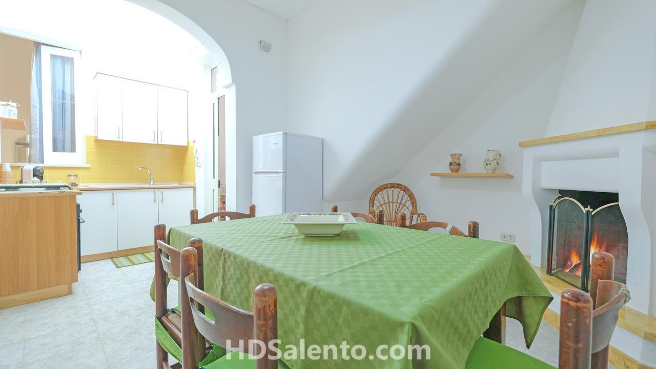 Da Mescia Cesarina Apartment Tricase Luaran gambar